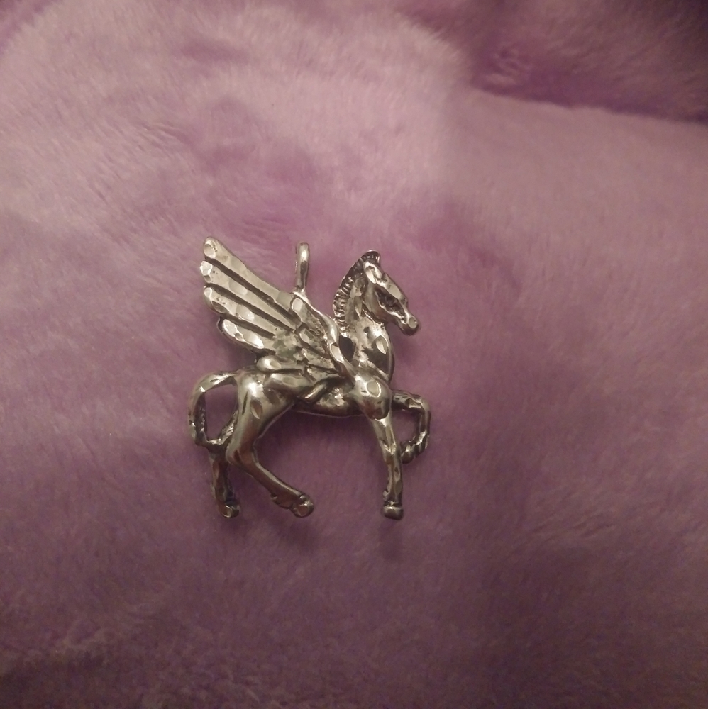 Sterling silver Pegasus Pendant New Vintage